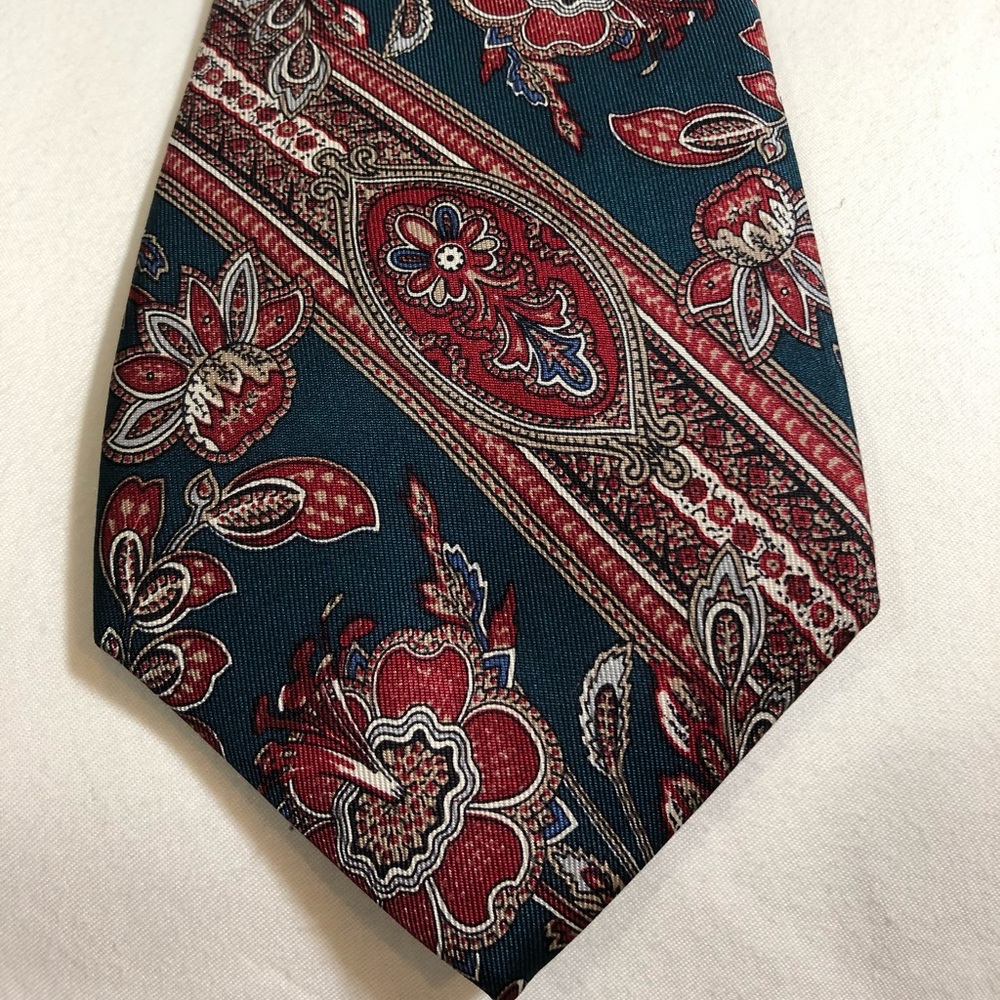 Christian Dior Floral Print All Silk Tie